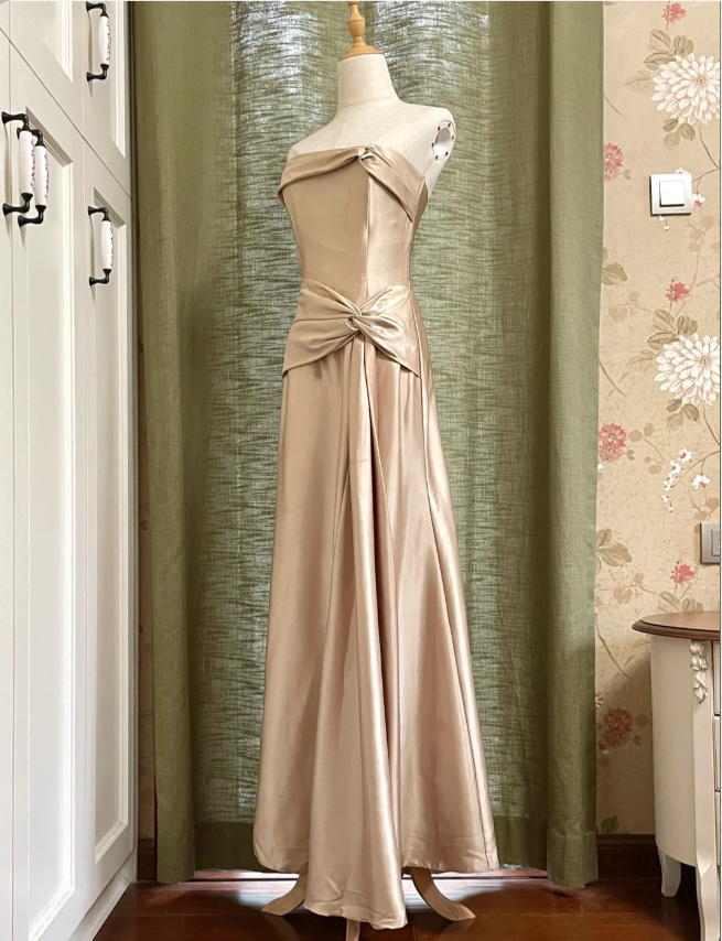 Elegant Champagne A-Line Strapless Twisted Satin Long Formal Prom Dresses Bridesmaid Dresses Main image