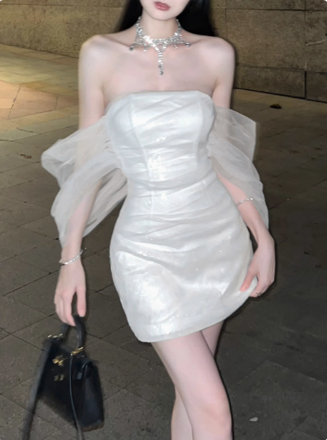 Elegant One-Shoulder Design Hip-Hugging 19Th Birthday Homecoming Dresses Main image