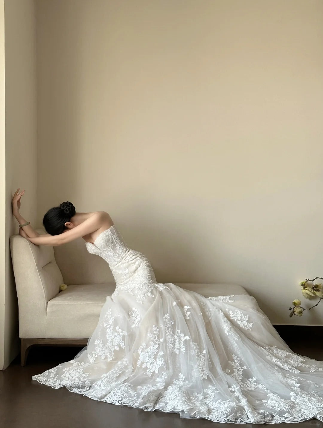 Elegant White Mermaid Train Lace Tulle Wedding Dresses