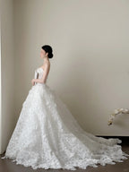 Elegant White Strapless Lace Train Ball Gown Wedding Dresses