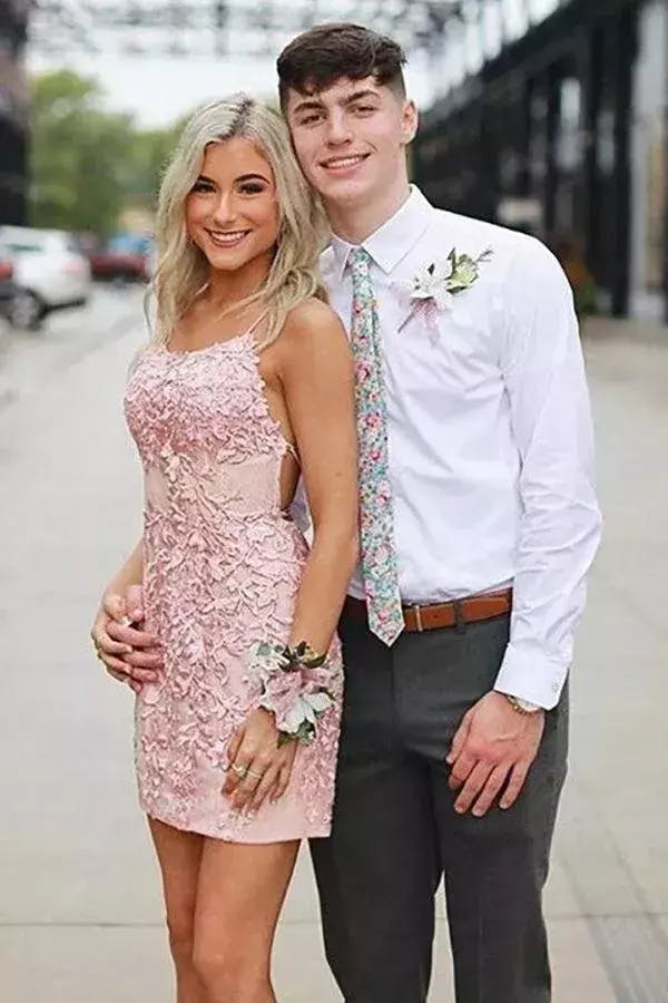 Sheath Spaghetti Straps Lace Homecoming Dress Short Cocktail Dresses